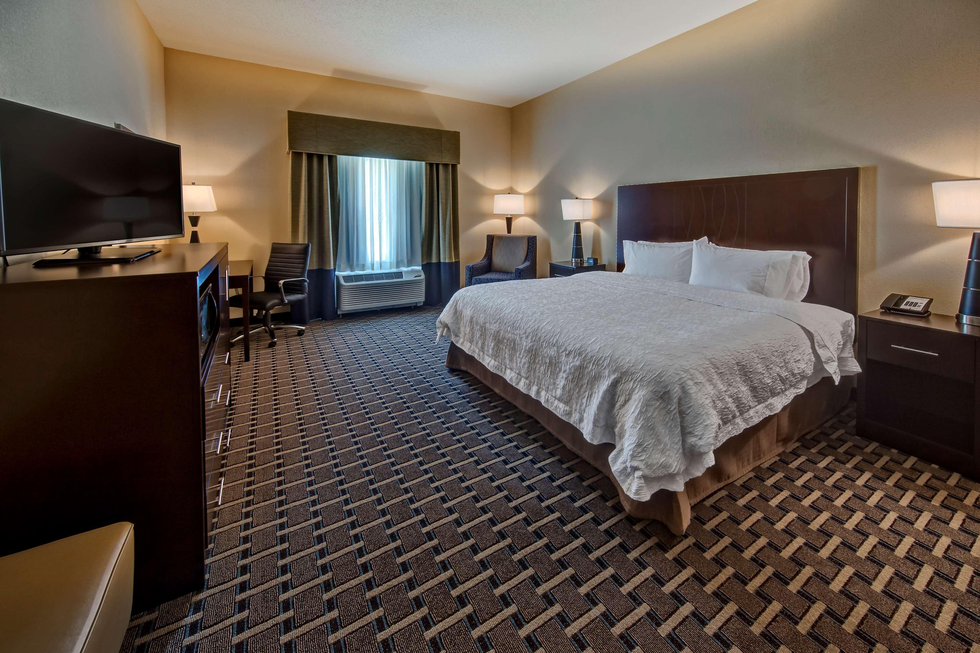 Hampton Inn Indianola מראה חיצוני תמונה