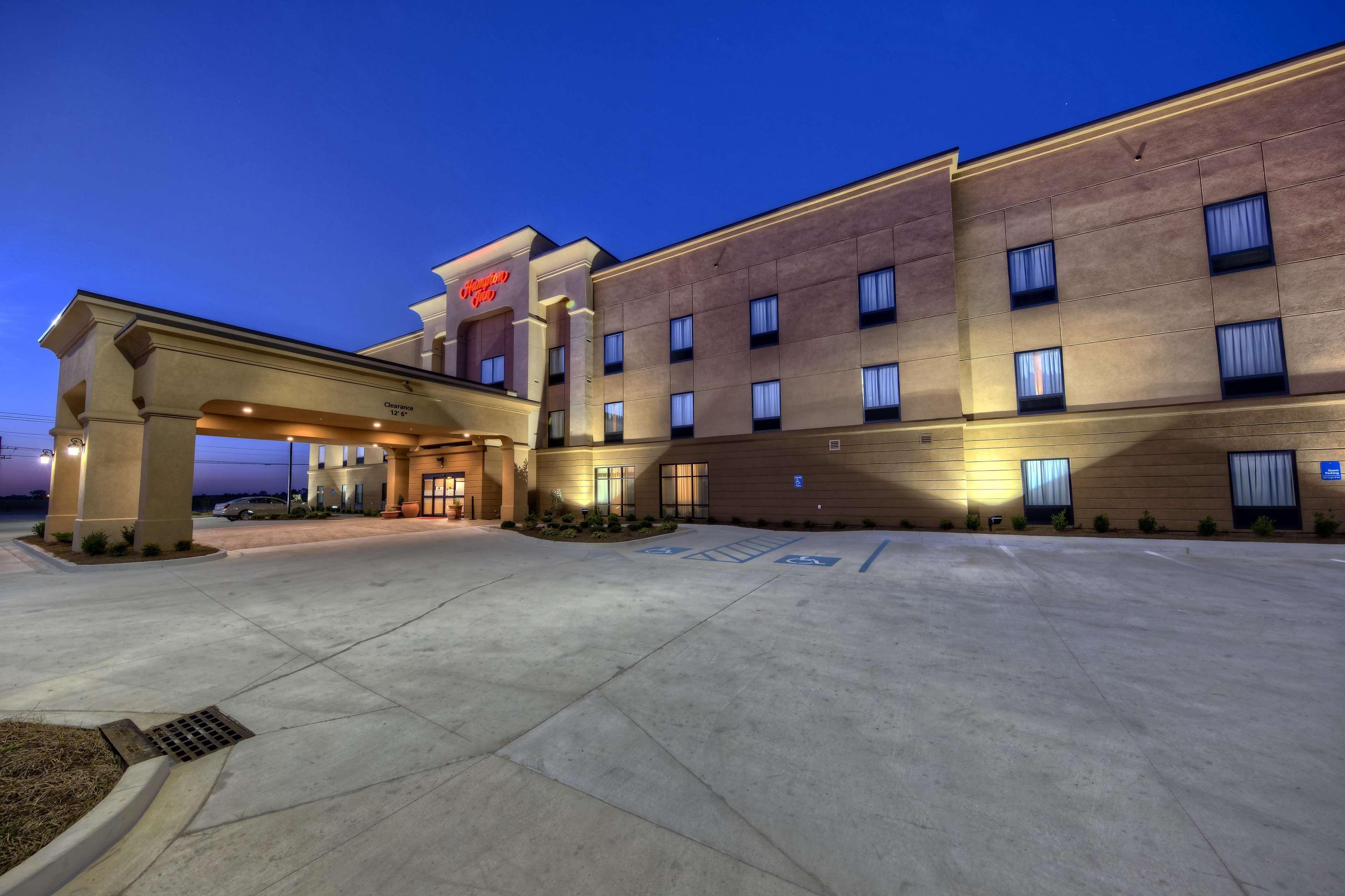Hampton Inn Indianola מראה חיצוני תמונה